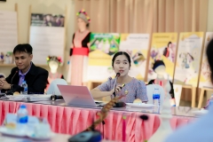 LINE_ALBUM_ผอ.่เขตเยี่ยม-รร-เรื่องระบบดูแลฯ_241115_60