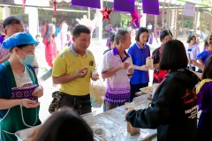 LINE_ALBUM_กาดละอ่อนดอย_250311_187