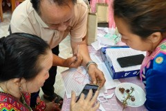 LINE_ALBUM_Focus-group-สืบสานงานศิลป์ลวดลายม้งน่าน_240517_15