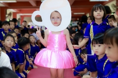 LINE_ALBUM_วันวิทย์69_260915_110