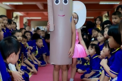 LINE_ALBUM_วันวิทย์69_260915_112