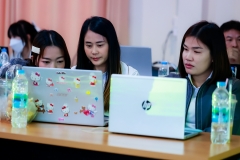 LINE_ALBUM_อบรม-ai-12.3.68_250329_96