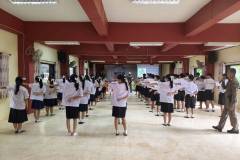 LINE_ALBUM_อบรมสุขะอนามัย_260915_15